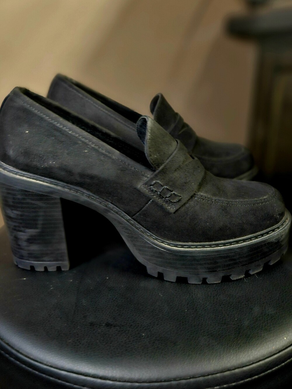 NWOT torrid Black Faux Suede Platform Chunky Heel Loafers - Picture 9 of 11